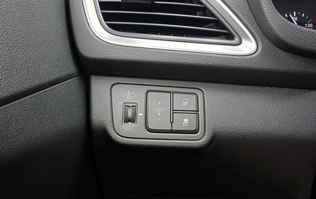 Hyundai Solaris II рестайлинг, 2017 год, 1 145 500 рублей, 10 фотография