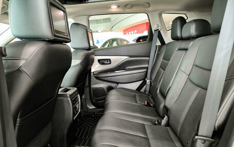 Nissan Murano, 2018 год, 2 680 000 рублей, 16 фотография