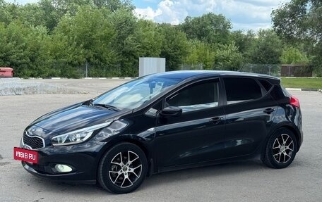 KIA cee'd III, 2013 год, 900 000 рублей, 2 фотография
