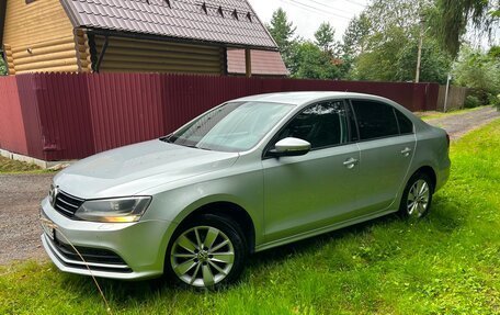 Volkswagen Jetta VI, 2016 год, 1 180 000 рублей, 2 фотография