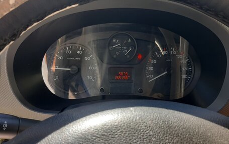 Peugeot Partner II рестайлинг 2, 2012 год, 800 000 рублей, 17 фотография