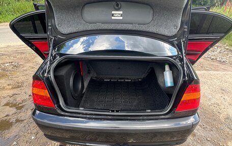 BMW 3 серия, 2002 год, 980 000 рублей, 18 фотография