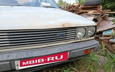 Nissan Bluebird VIII, 1987 год, 115 000 рублей, 6 фотография