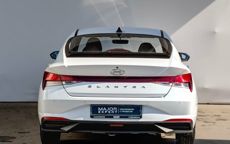 Hyundai Elantra, 2022 год, 2 090 000 рублей, 6 фотография
