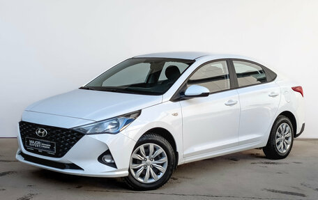 Hyundai Solaris II рестайлинг, 2022 год, 1 700 000 рублей, 1 фотография