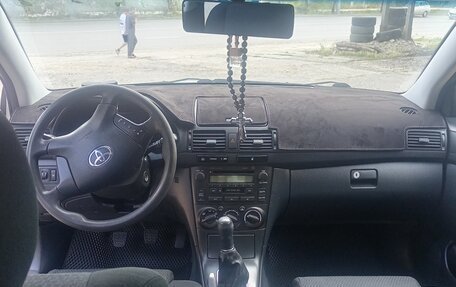 Toyota Avensis III рестайлинг, 2006 год, 679 000 рублей, 17 фотография
