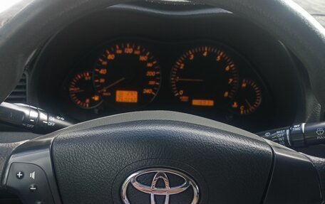Toyota Avensis III рестайлинг, 2006 год, 679 000 рублей, 35 фотография