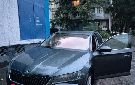 Skoda Superb III рестайлинг, 2018 год, 3 200 000 рублей, 9 фотография