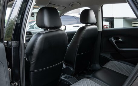 Volkswagen Polo VI (EU Market), 2015 год, 920 000 рублей, 11 фотография