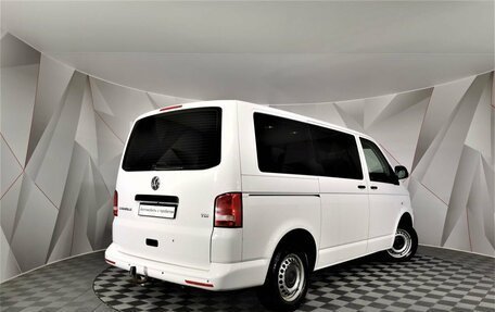 Volkswagen Caravelle T5, 2013 год, 1 715 000 рублей, 2 фотография