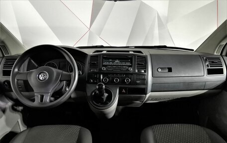 Volkswagen Caravelle T5, 2013 год, 1 715 000 рублей, 12 фотография