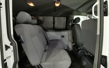 Volkswagen Caravelle T5, 2013 год, 1 715 000 рублей, 14 фотография