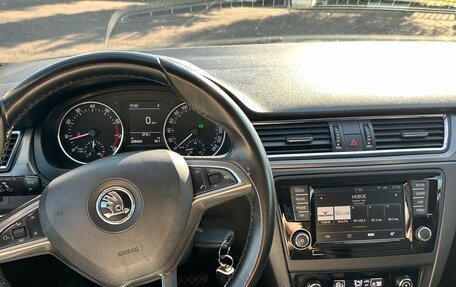 Skoda Rapid I, 2016 год, 1 050 000 рублей, 10 фотография