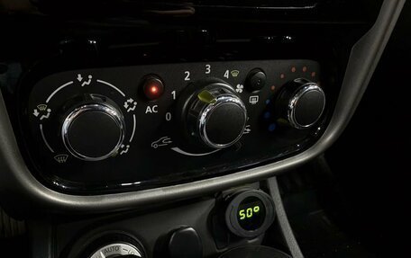 Renault Duster I рестайлинг, 2014 год, 1 219 900 рублей, 13 фотография