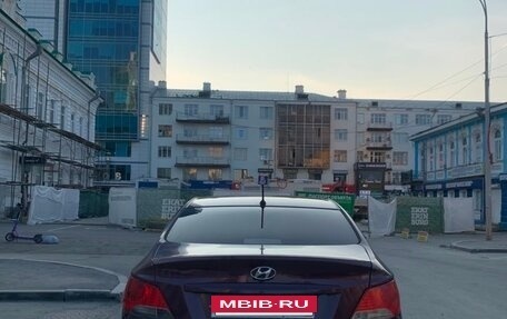 Hyundai Solaris II рестайлинг, 2012 год, 450 000 рублей, 2 фотография