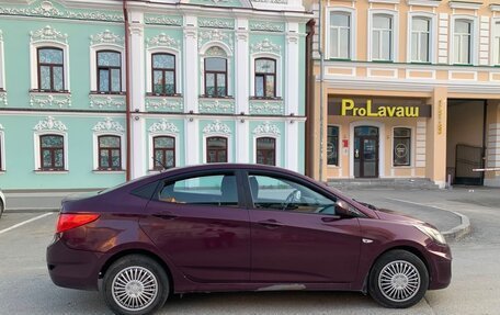 Hyundai Solaris II рестайлинг, 2012 год, 450 000 рублей, 3 фотография