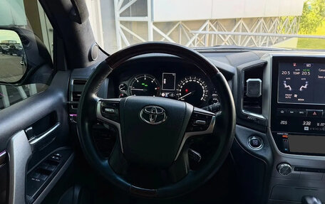 Toyota Land Cruiser 200, 2016 год, 6 660 600 рублей, 6 фотография