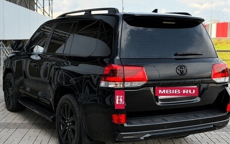 Toyota Land Cruiser 200, 2016 год, 6 660 600 рублей, 4 фотография