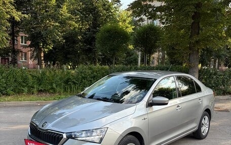 Skoda Rapid II, 2021 год, 1 790 000 рублей, 2 фотография