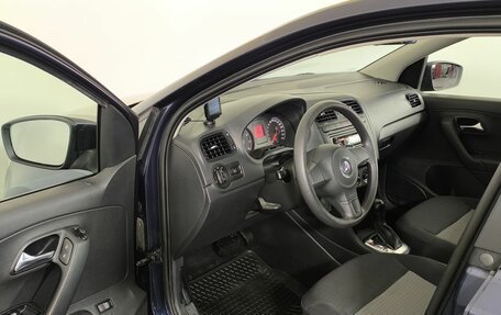 Volkswagen Polo VI (EU Market), 2011 год, 890 000 рублей, 8 фотография