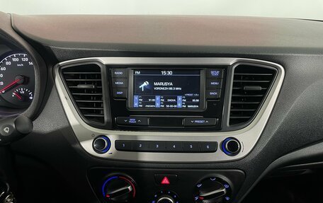 Hyundai Solaris II рестайлинг, 2018 год, 1 130 000 рублей, 14 фотография