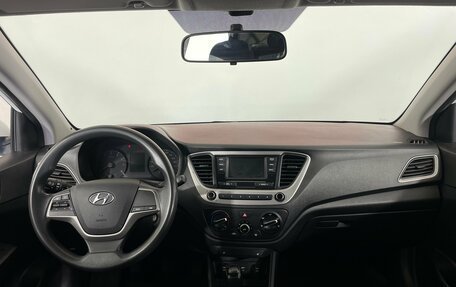 Hyundai Solaris II рестайлинг, 2018 год, 1 130 000 рублей, 8 фотография