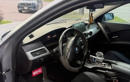 BMW 5 серия, 2005 год, 900 000 рублей, 4 фотография