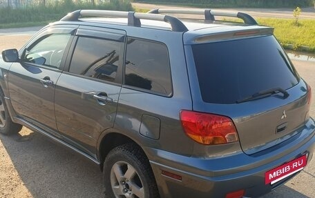 Mitsubishi Outlander III рестайлинг 3, 2003 год, 595 000 рублей, 2 фотография