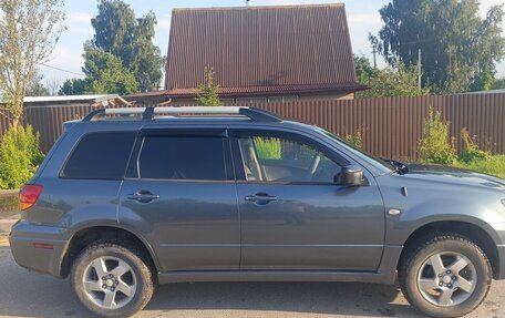Mitsubishi Outlander III рестайлинг 3, 2003 год, 595 000 рублей, 7 фотография