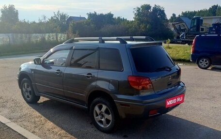 Mitsubishi Outlander III рестайлинг 3, 2003 год, 595 000 рублей, 17 фотография