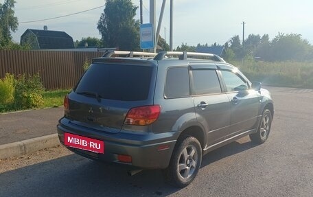 Mitsubishi Outlander III рестайлинг 3, 2003 год, 595 000 рублей, 18 фотография