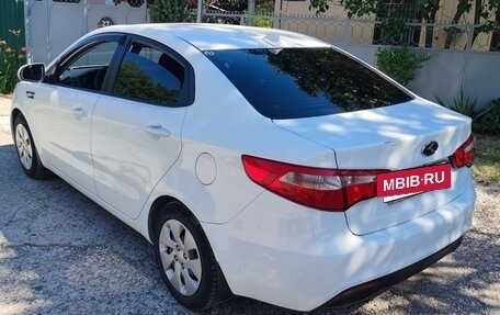 KIA Rio III рестайлинг, 2013 год, 850 000 рублей, 5 фотография
