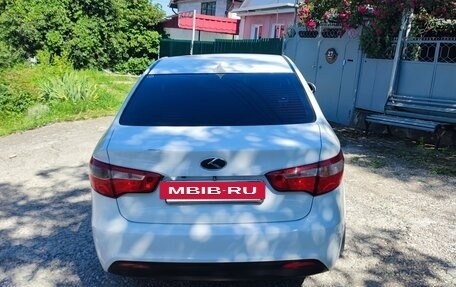 KIA Rio III рестайлинг, 2013 год, 850 000 рублей, 4 фотография