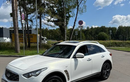 Infiniti FX II, 2010 год, 2 000 000 рублей, 4 фотография