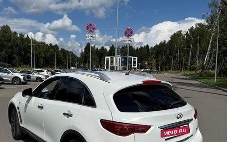 Infiniti FX II, 2010 год, 2 000 000 рублей, 5 фотография