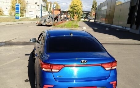 KIA Rio IV, 2018 год, 1 300 000 рублей, 6 фотография