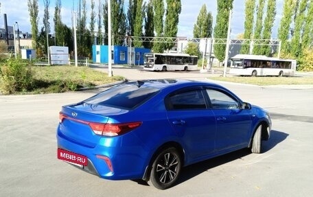 KIA Rio IV, 2018 год, 1 300 000 рублей, 5 фотография