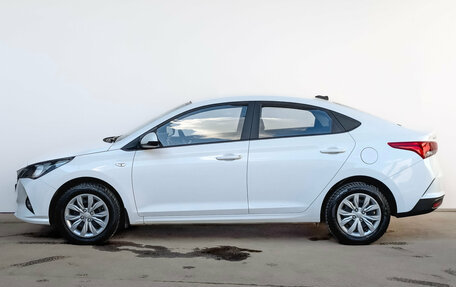 Hyundai Solaris II рестайлинг, 2022 год, 1 700 000 рублей, 8 фотография