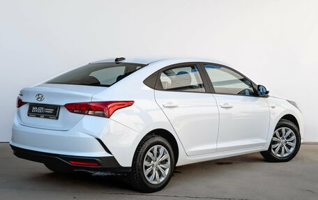 Hyundai Solaris II рестайлинг, 2022 год, 1 700 000 рублей, 5 фотография