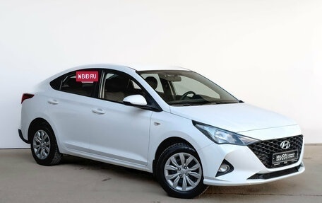 Hyundai Solaris II рестайлинг, 2022 год, 1 700 000 рублей, 3 фотография
