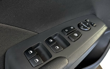 Hyundai Solaris II рестайлинг, 2022 год, 1 700 000 рублей, 25 фотография
