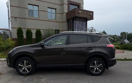 Toyota RAV4, 2019 год, 2 800 000 рублей, 8 фотография