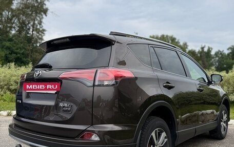 Toyota RAV4, 2019 год, 2 800 000 рублей, 5 фотография