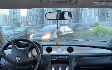 Mitsubishi Outlander III рестайлинг 3, 2005 год, 150 000 рублей, 8 фотография
