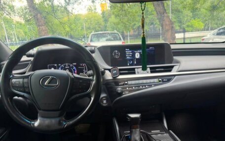 Lexus ES VII, 2020 год, 4 200 000 рублей, 9 фотография