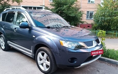 Mitsubishi Outlander III рестайлинг 3, 2008 год, 888 888 рублей, 9 фотография