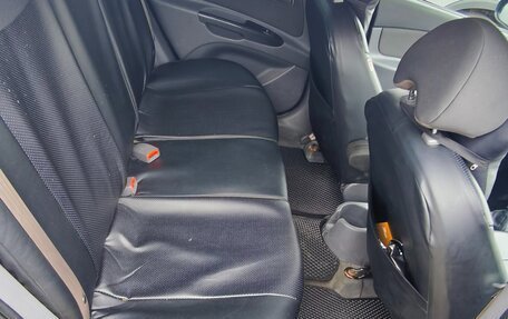 KIA Rio II, 2011 год, 650 000 рублей, 6 фотография