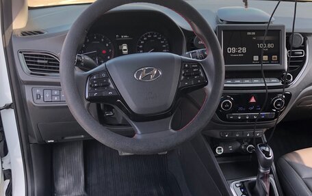 Hyundai Solaris II рестайлинг, 2020 год, 1 550 000 рублей, 11 фотография