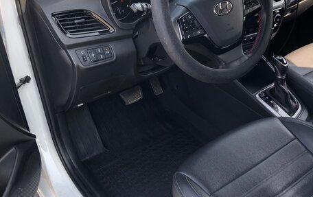 Hyundai Solaris II рестайлинг, 2020 год, 1 550 000 рублей, 20 фотография
