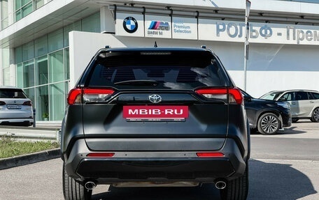 Toyota RAV4, 2024 год, 3 799 000 рублей, 6 фотография